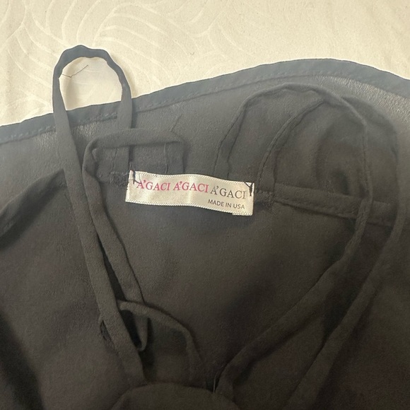 a'gaci Black Backless Sleeveless Tank Top - Picture 6 of 6